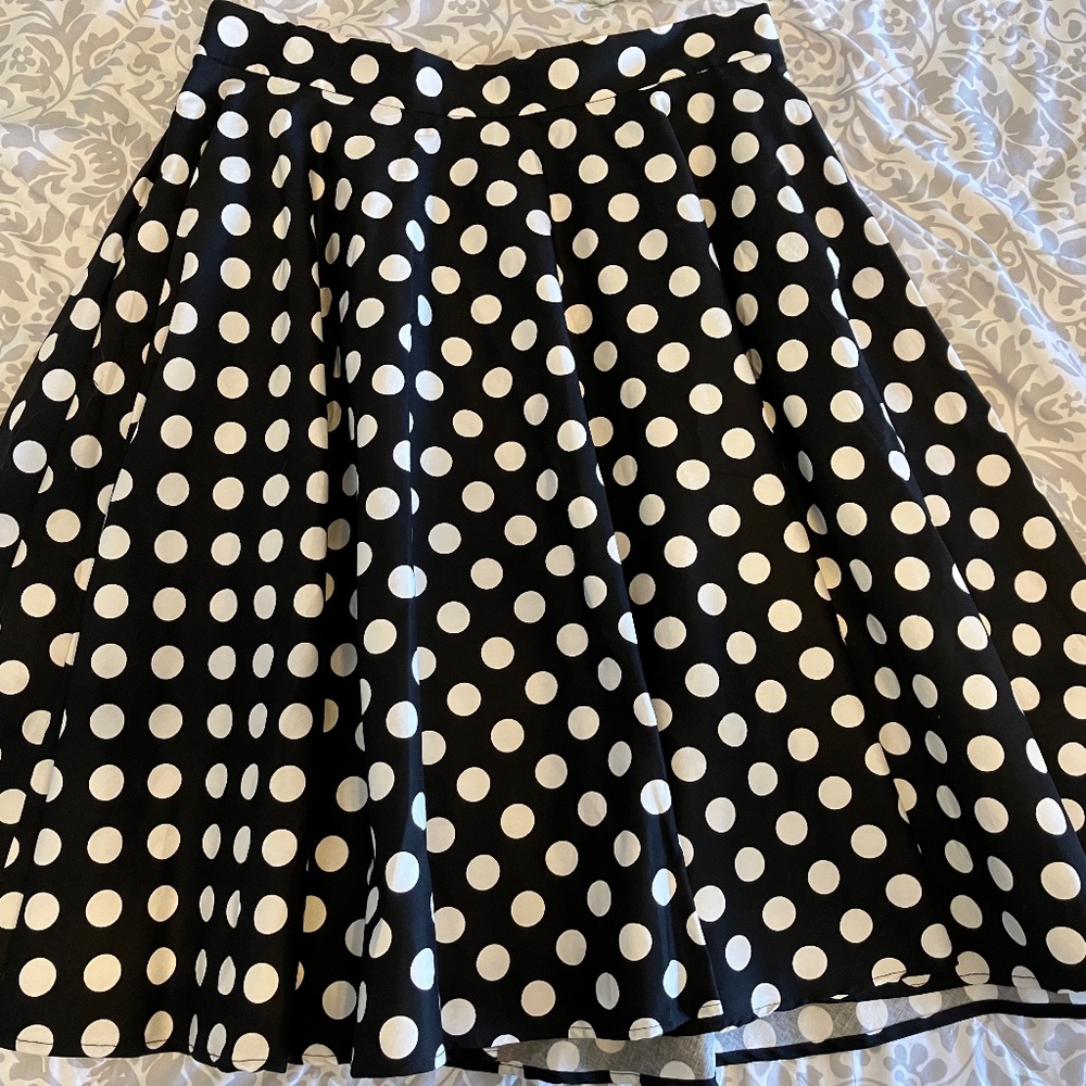 3x polka dot skirt
